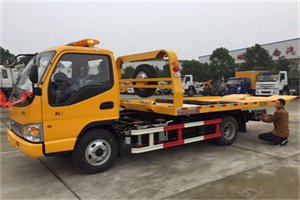 云和哪里有拖车服务